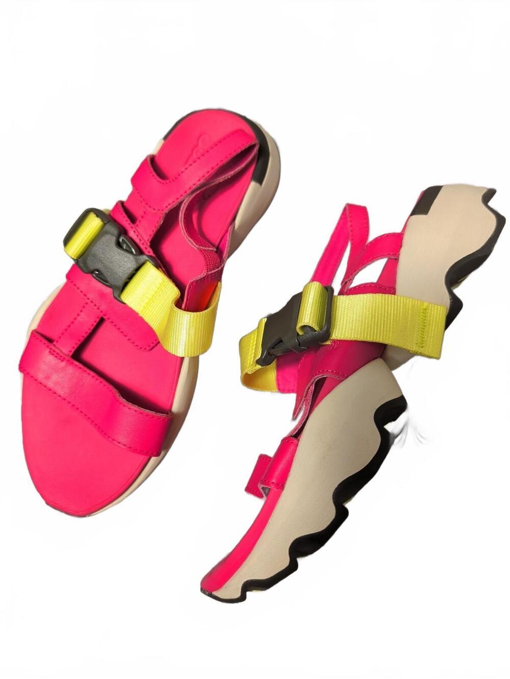 Sorel Sporty Sandals Women's 7 Pink Yellow Buckle Straps Gorpcore Retro Walking